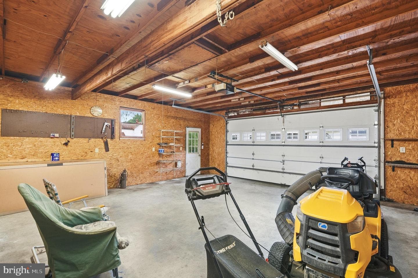 305 Prospect Street photo 29