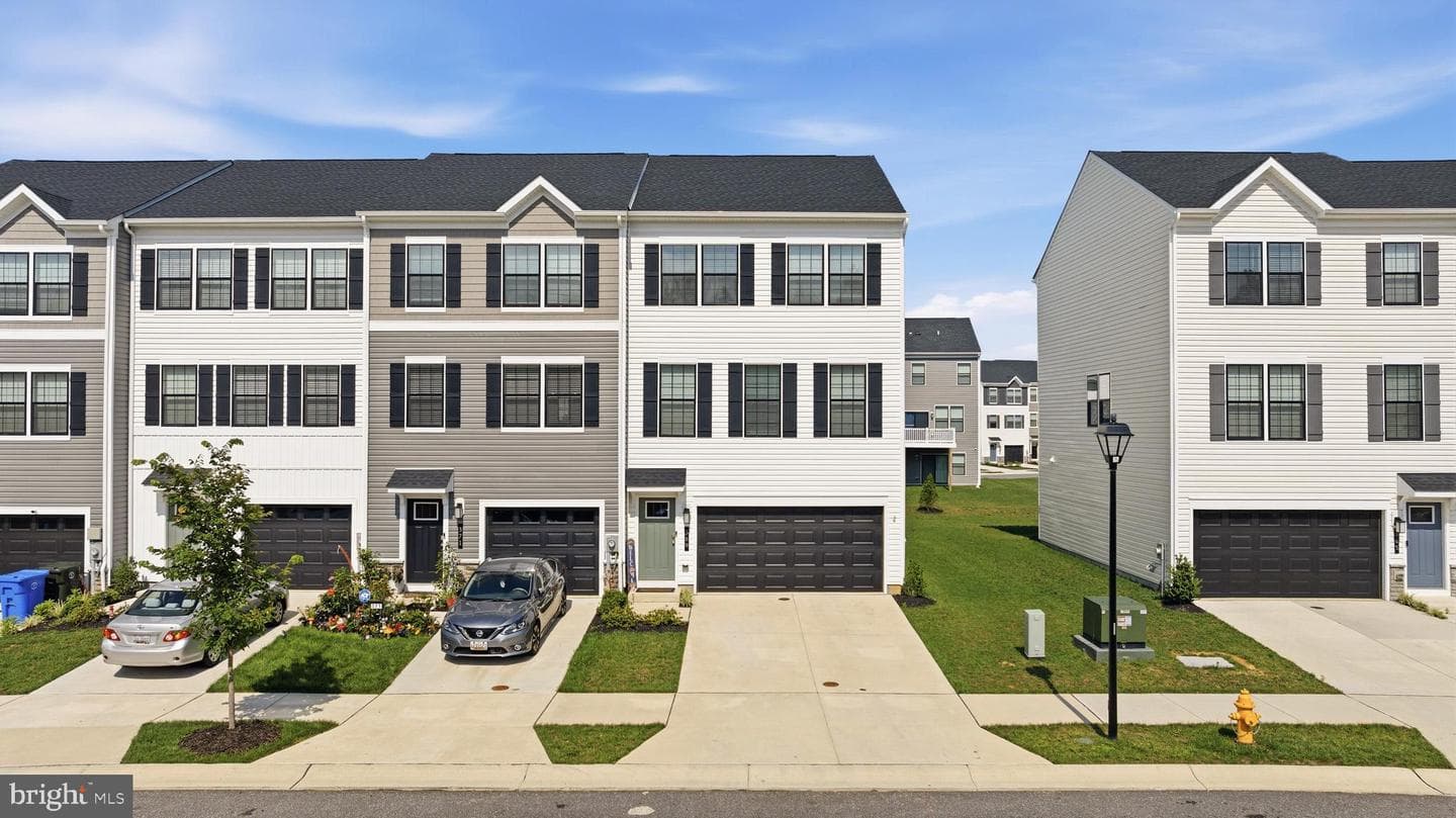 369 Soft Rush Lane, La Plata