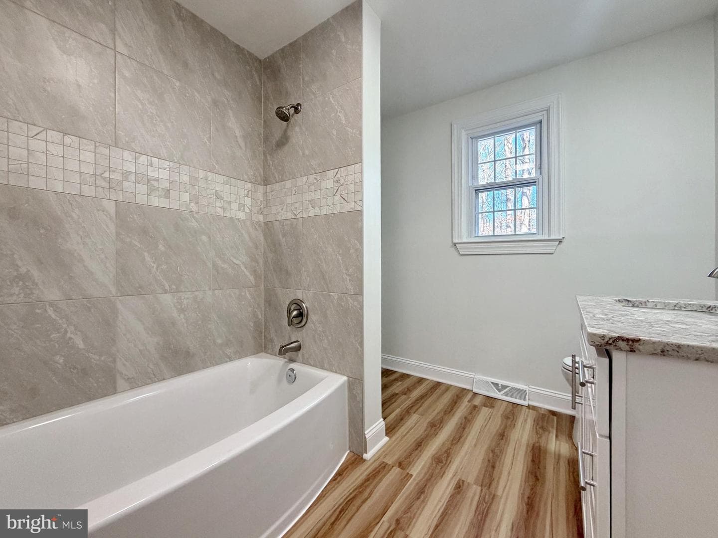 9350 Mathir Drive photo 15