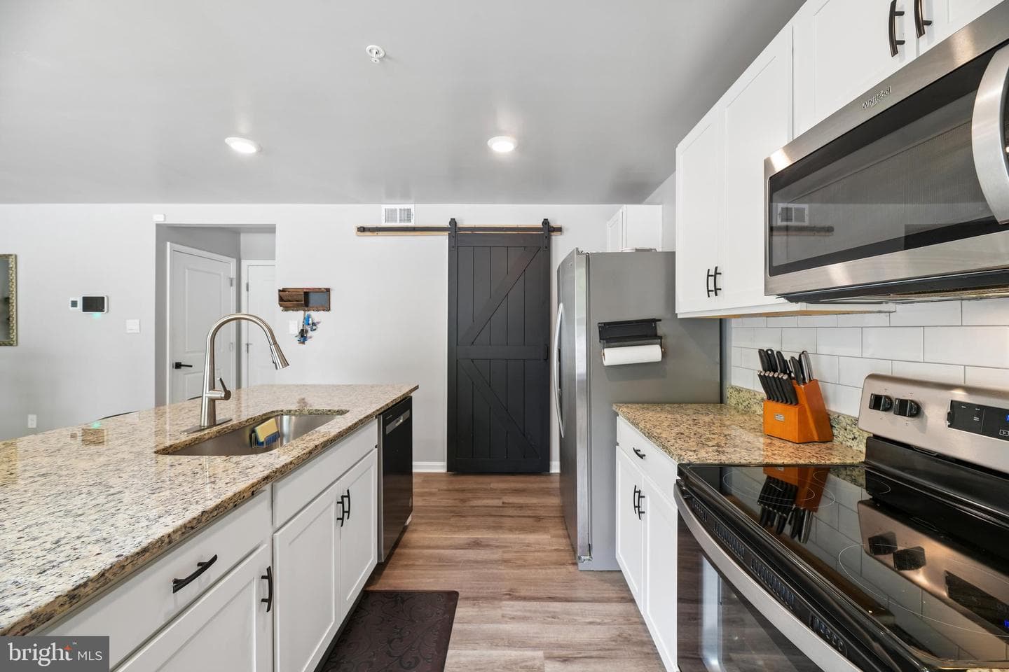 1030 Merry Elm Ln photo 10