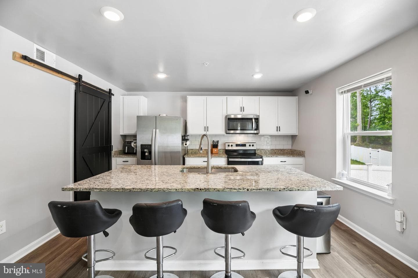 1030 Merry Elm Ln photo 13