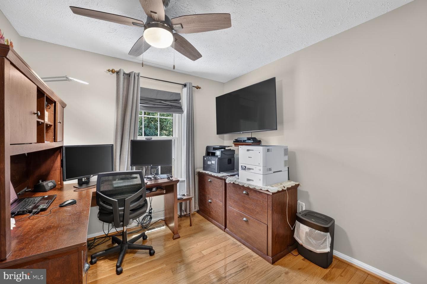 2526 Regal Place photo 15