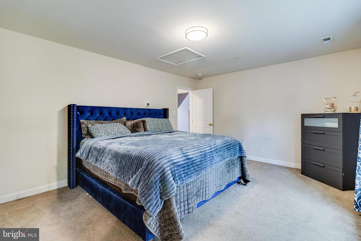 8055 Shannon Woods Place photo 24