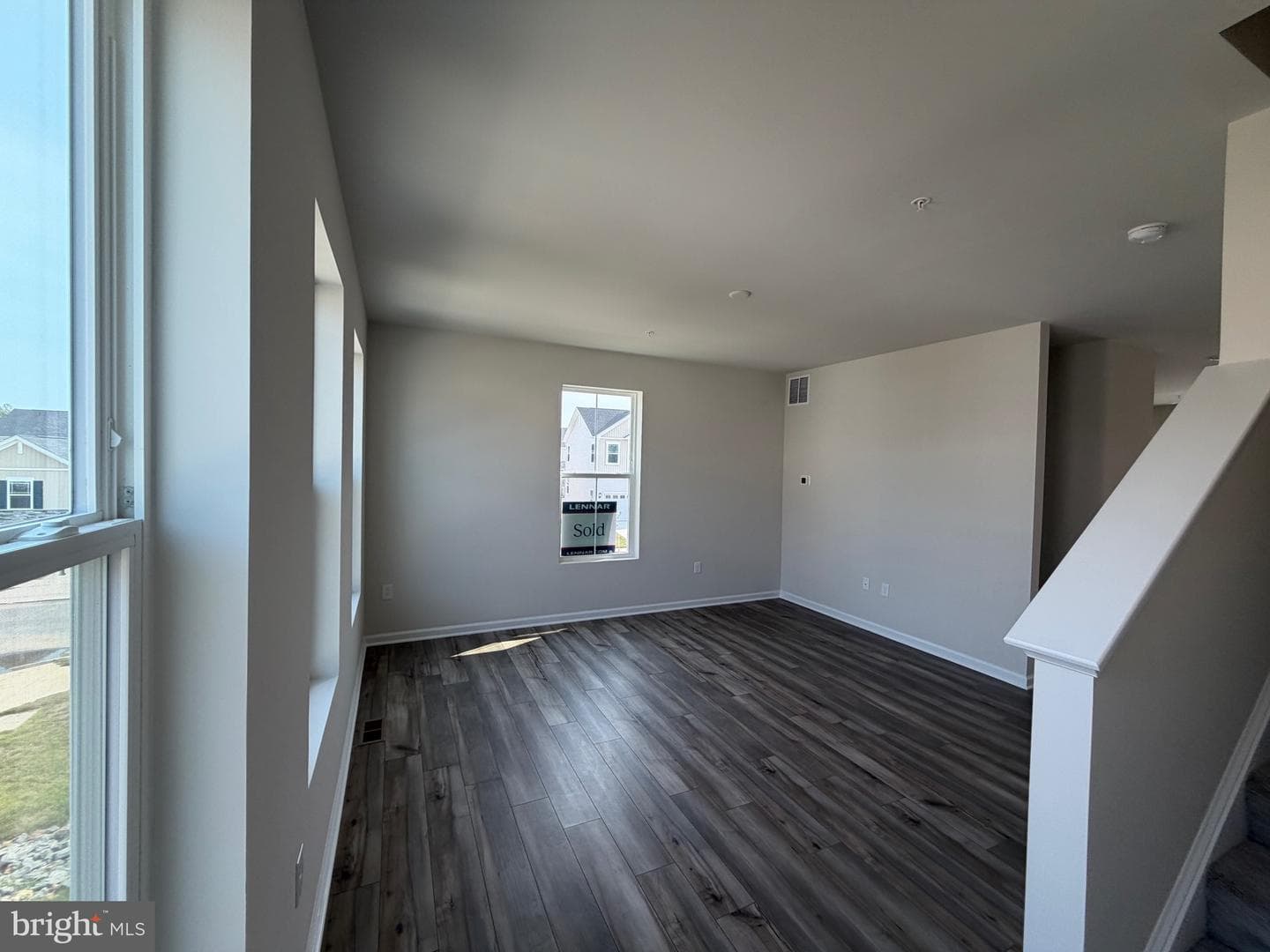 5569 Marksburg Pl photo 12