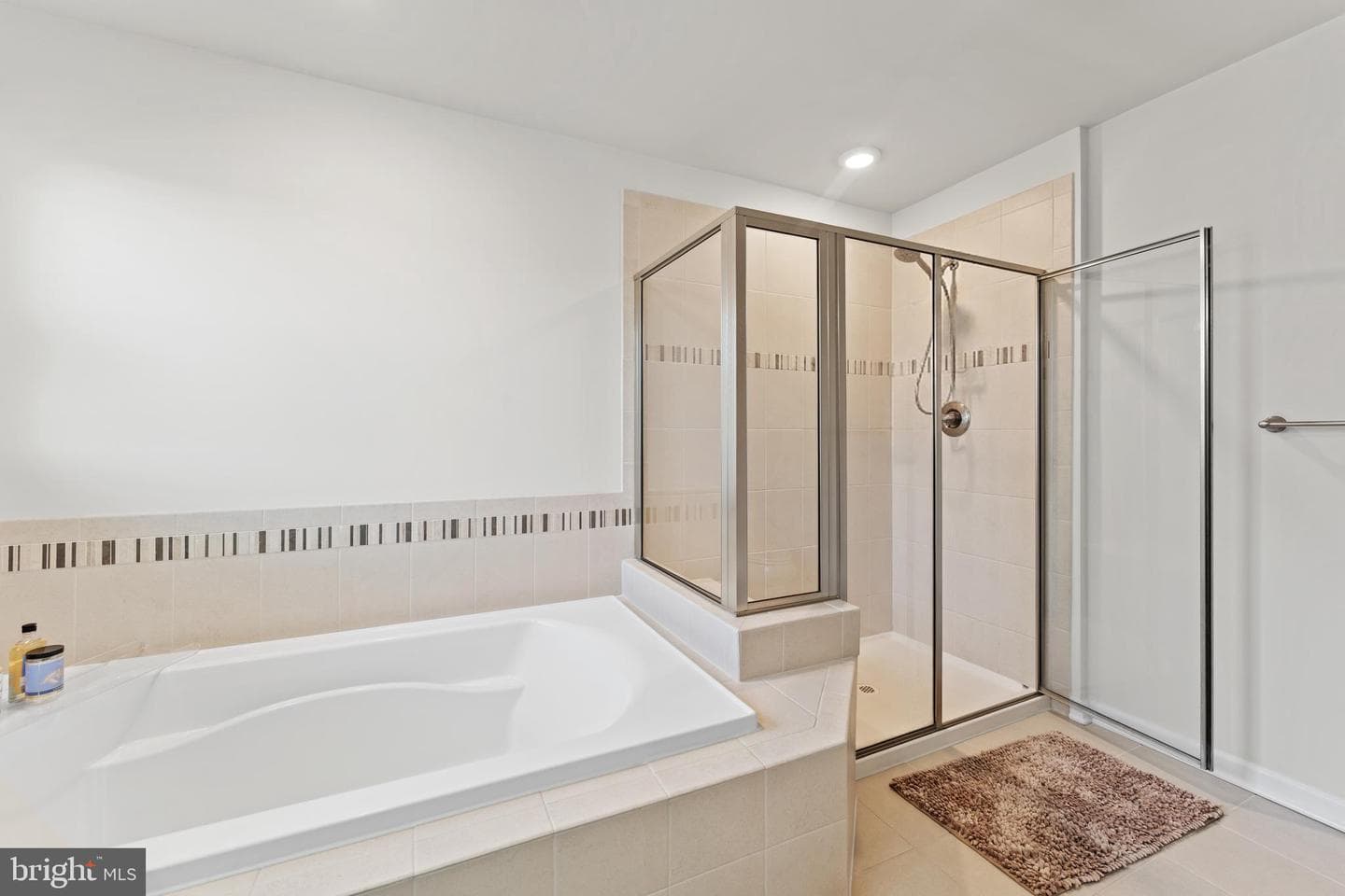 3700 Marlborough Place photo 28