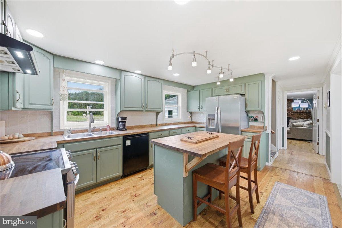 3720 Payne Road photo 6