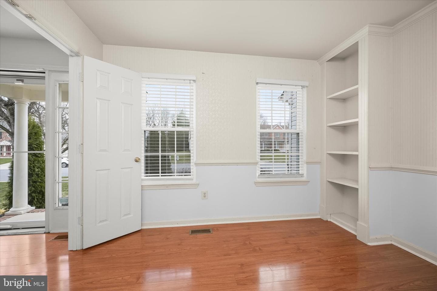 7341 Norris Avenue photo 42