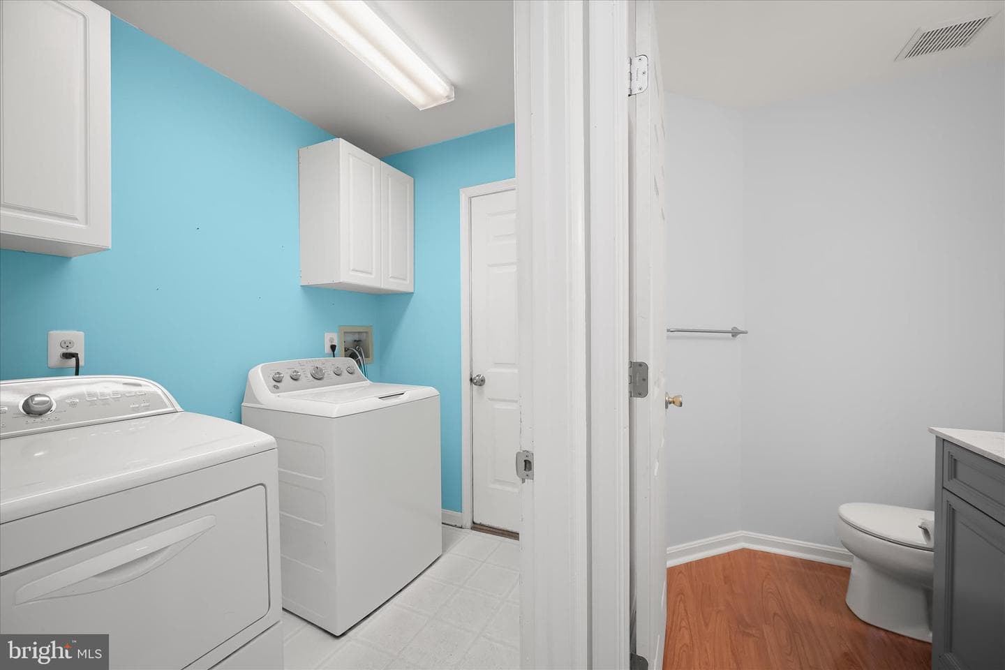 7341 Norris Avenue photo 43