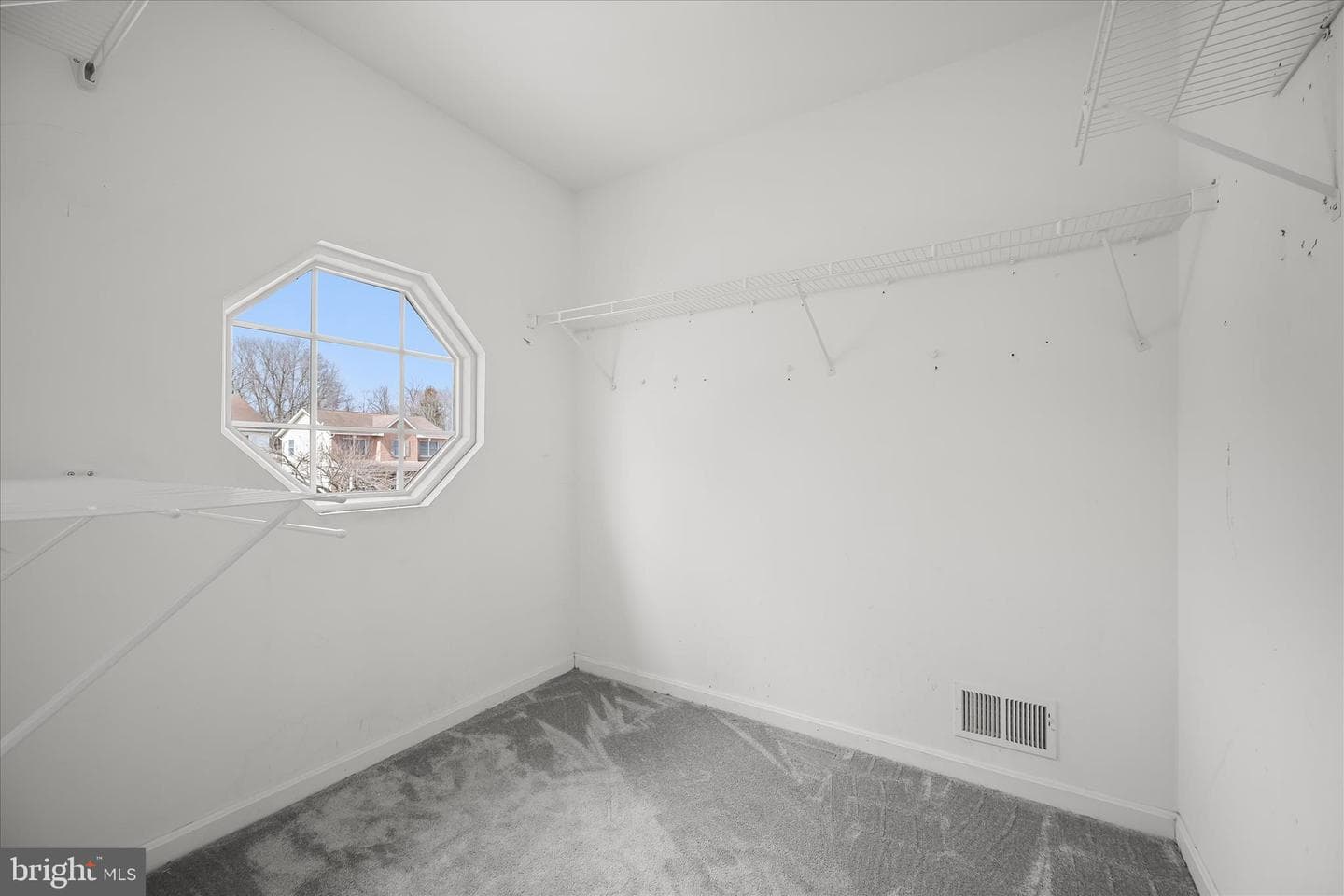 7341 Norris Avenue photo 53