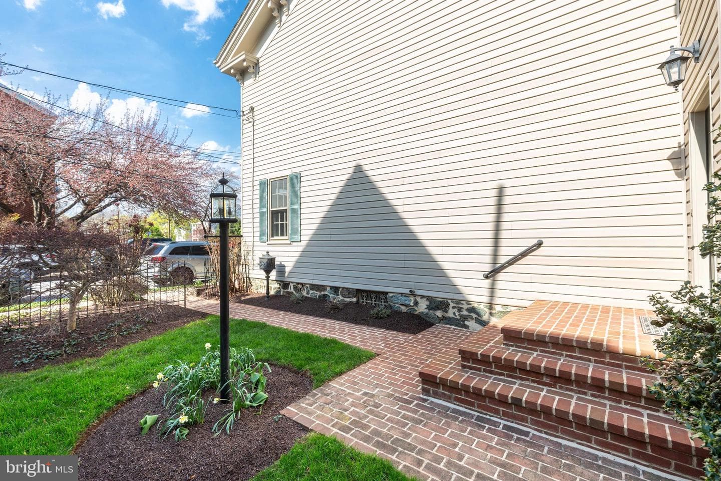 49 N Court Street photo 4