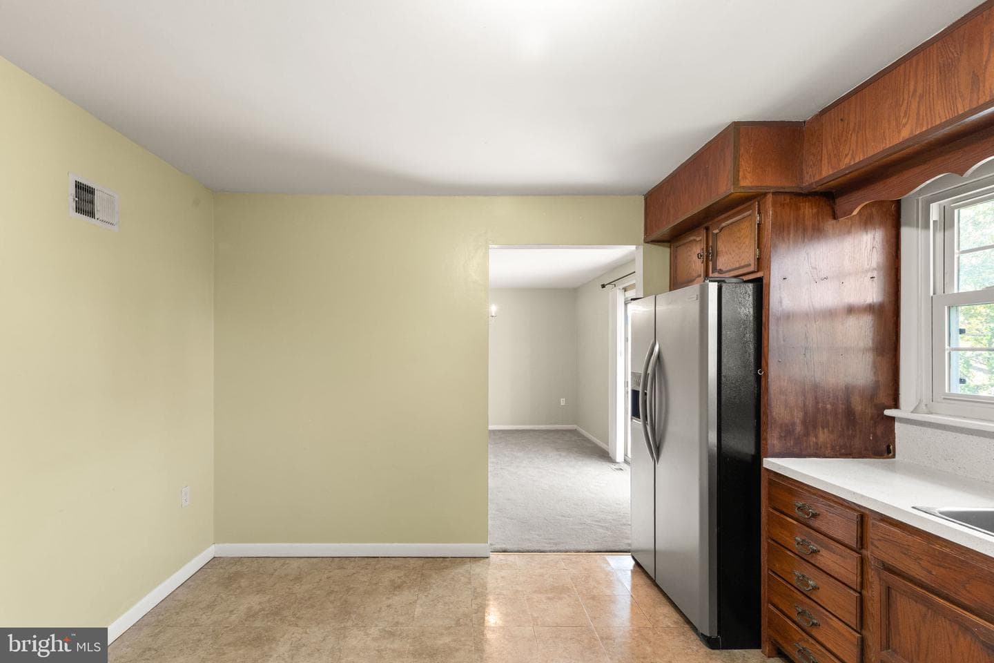 934 Winchester Drive photo 15