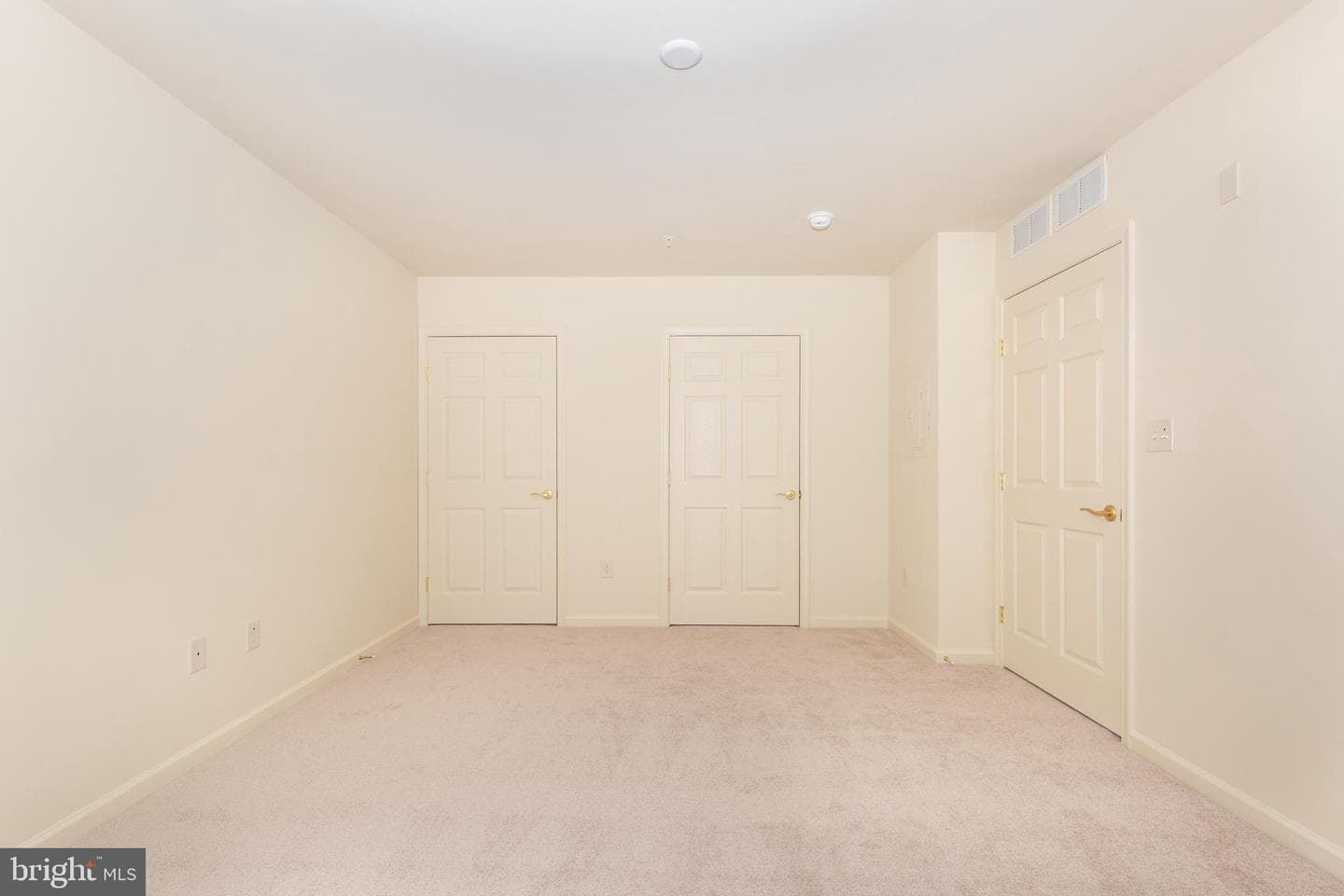 820 Wembley Drive #2a photo 21