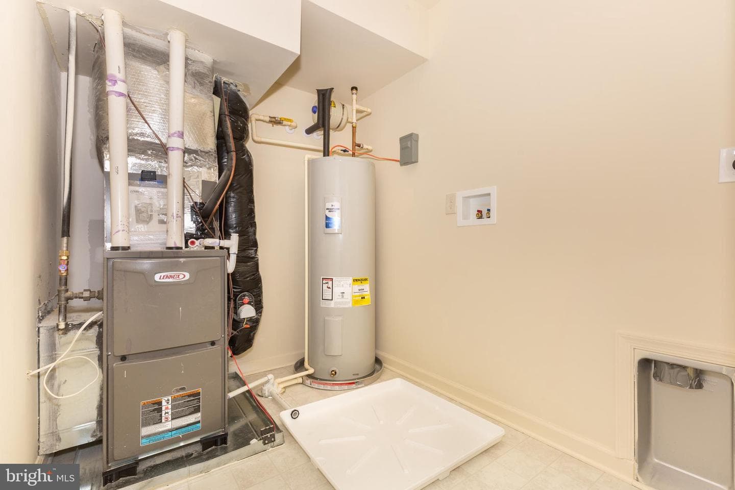 820 Wembley Drive #2b photo 26