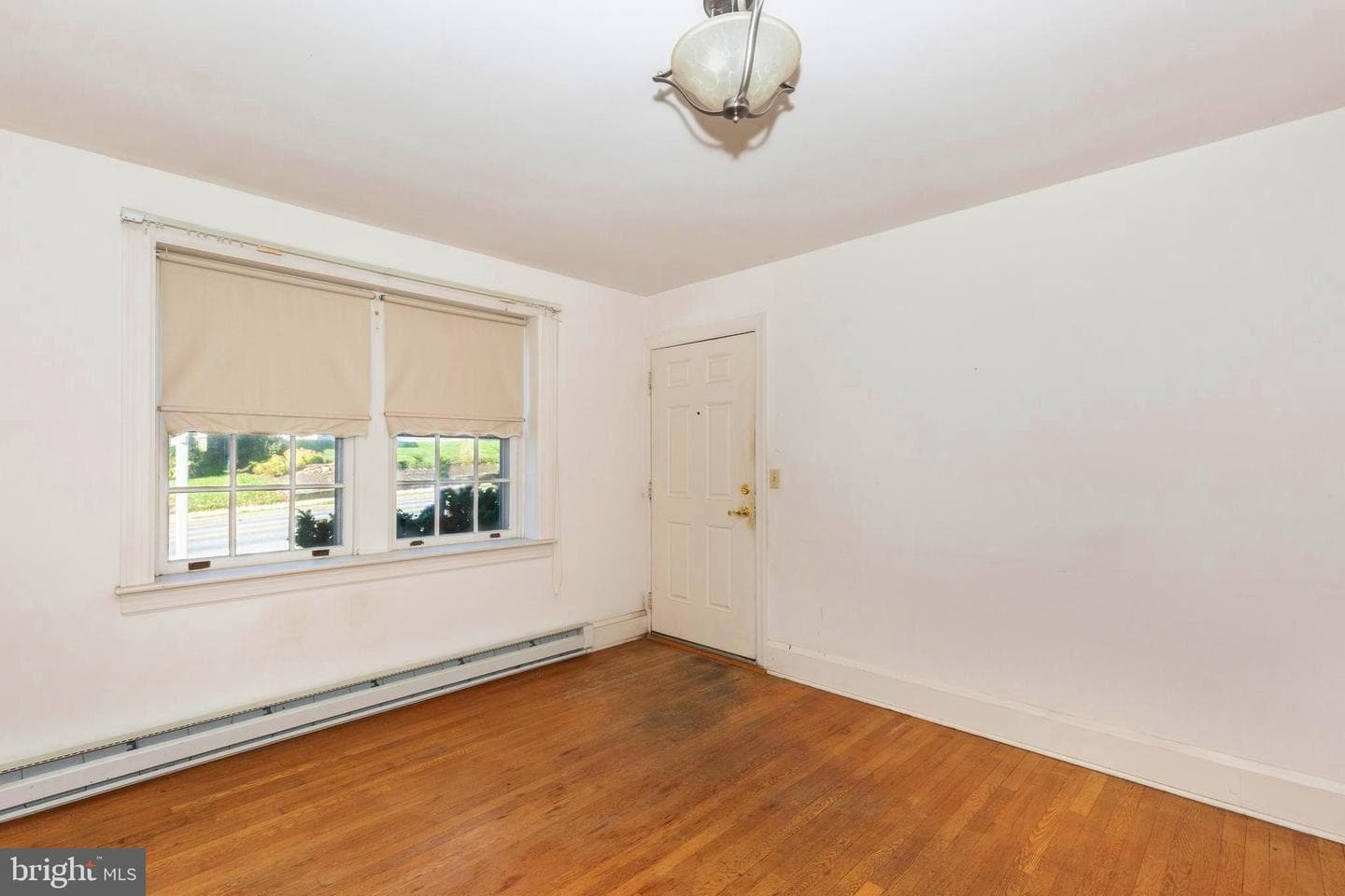 88 W Green Street photo 18