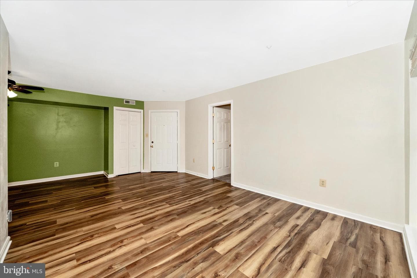 3815 Sunnyfield Court #2c photo 10
