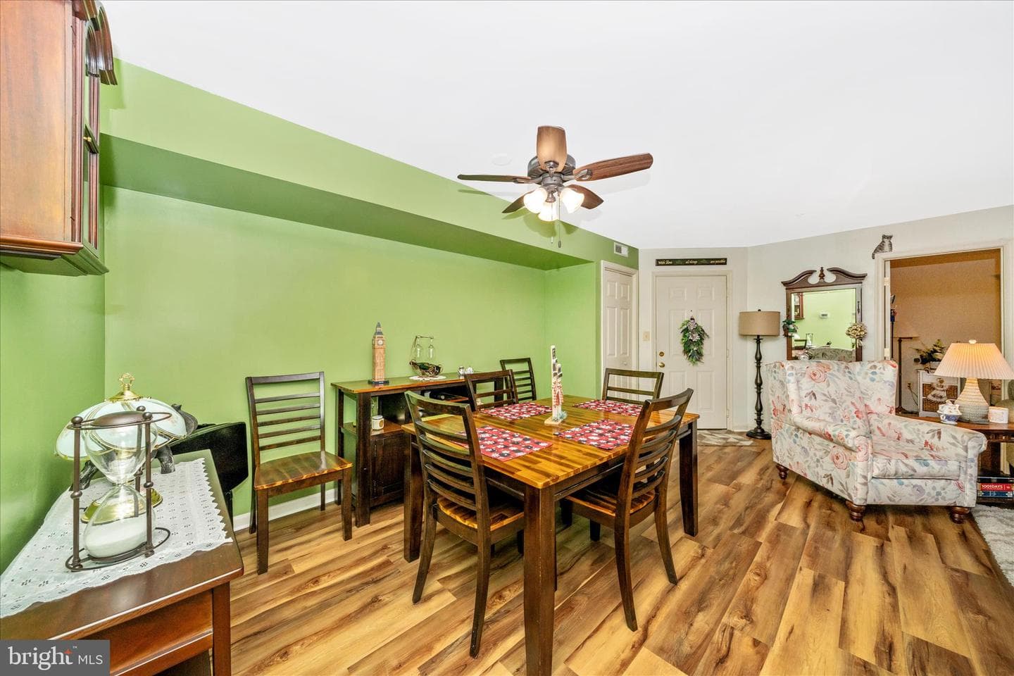 3815 Sunnyfield Court #2c photo 15