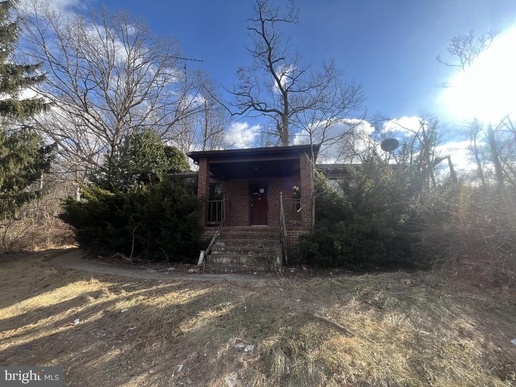 35 Houck Road