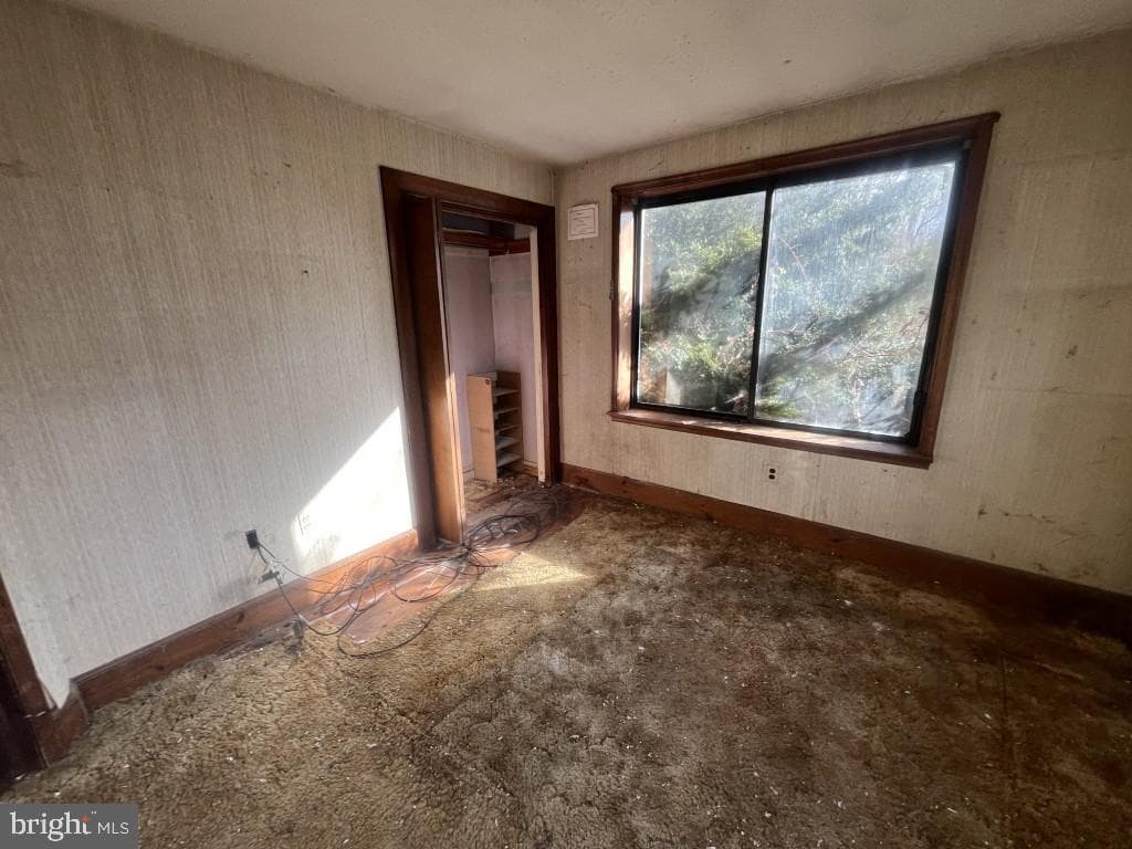 35 Houck Road photo 6