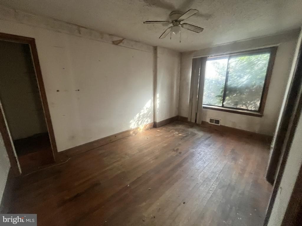 35 Houck Road photo 7