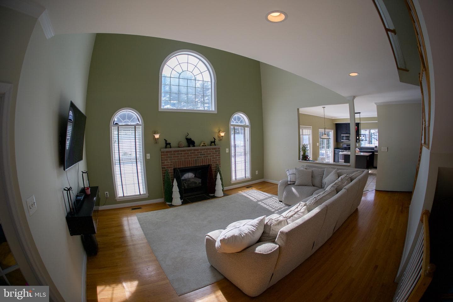 1687 Village Green Drive photo 16