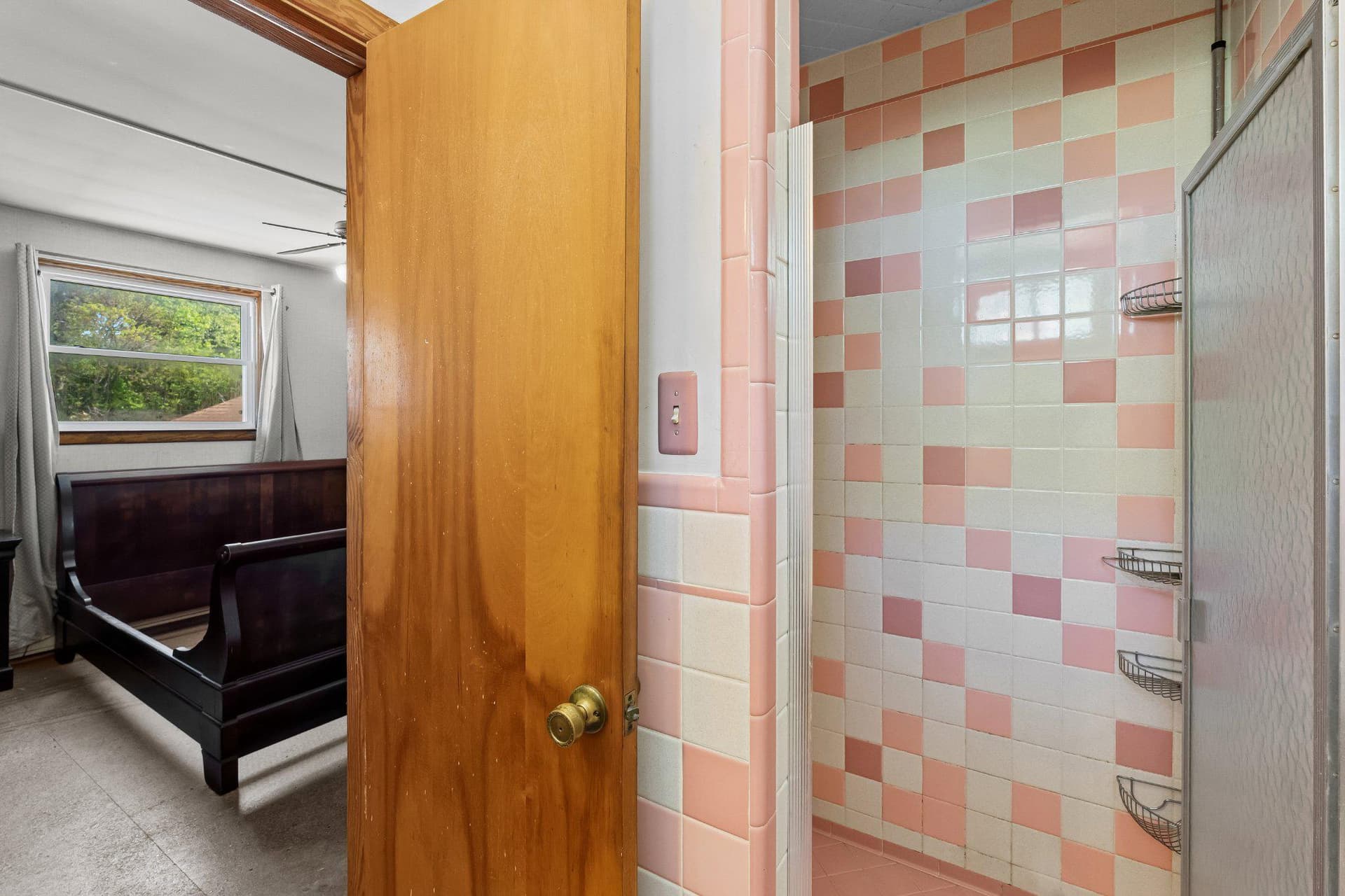 5422 Woodbine Road photo 22
