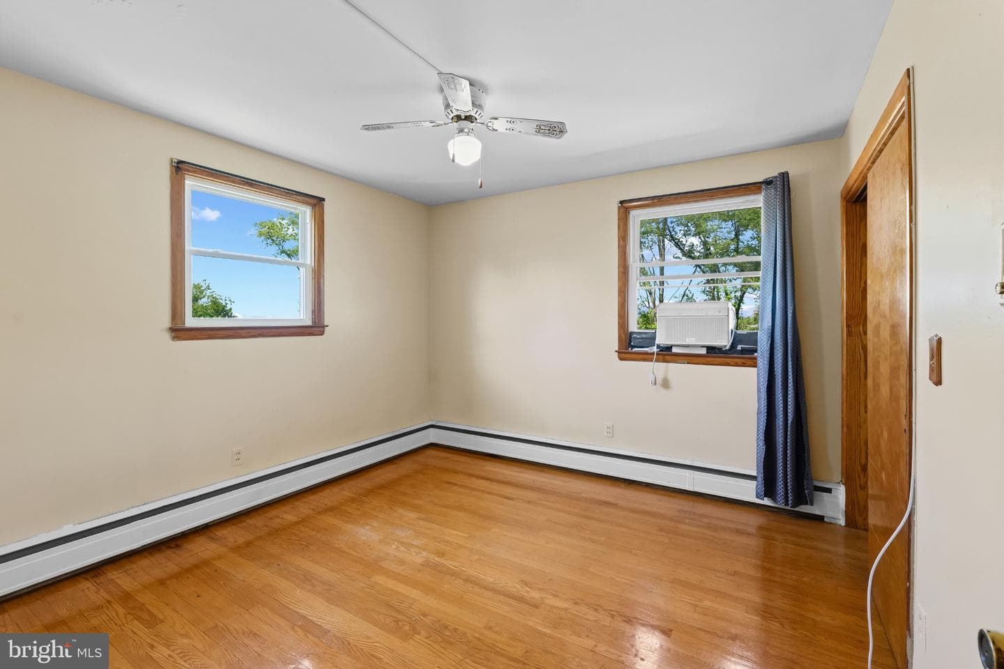 5422 Woodbine Road photo 23