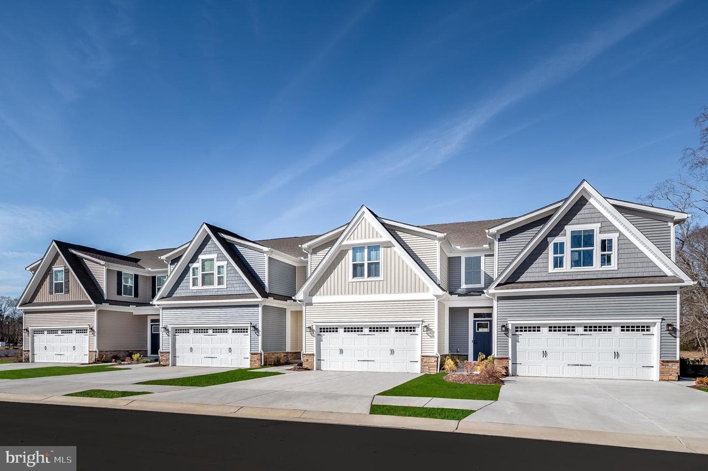6049 Lancing Drive