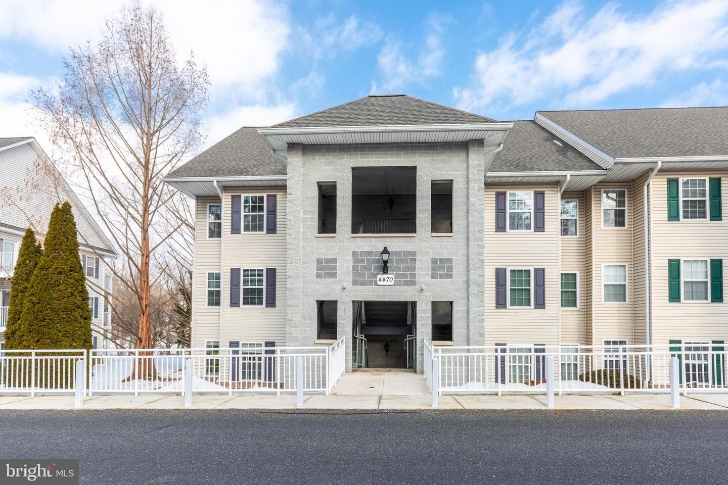 4470 Woodsman Drive #731 photo 2