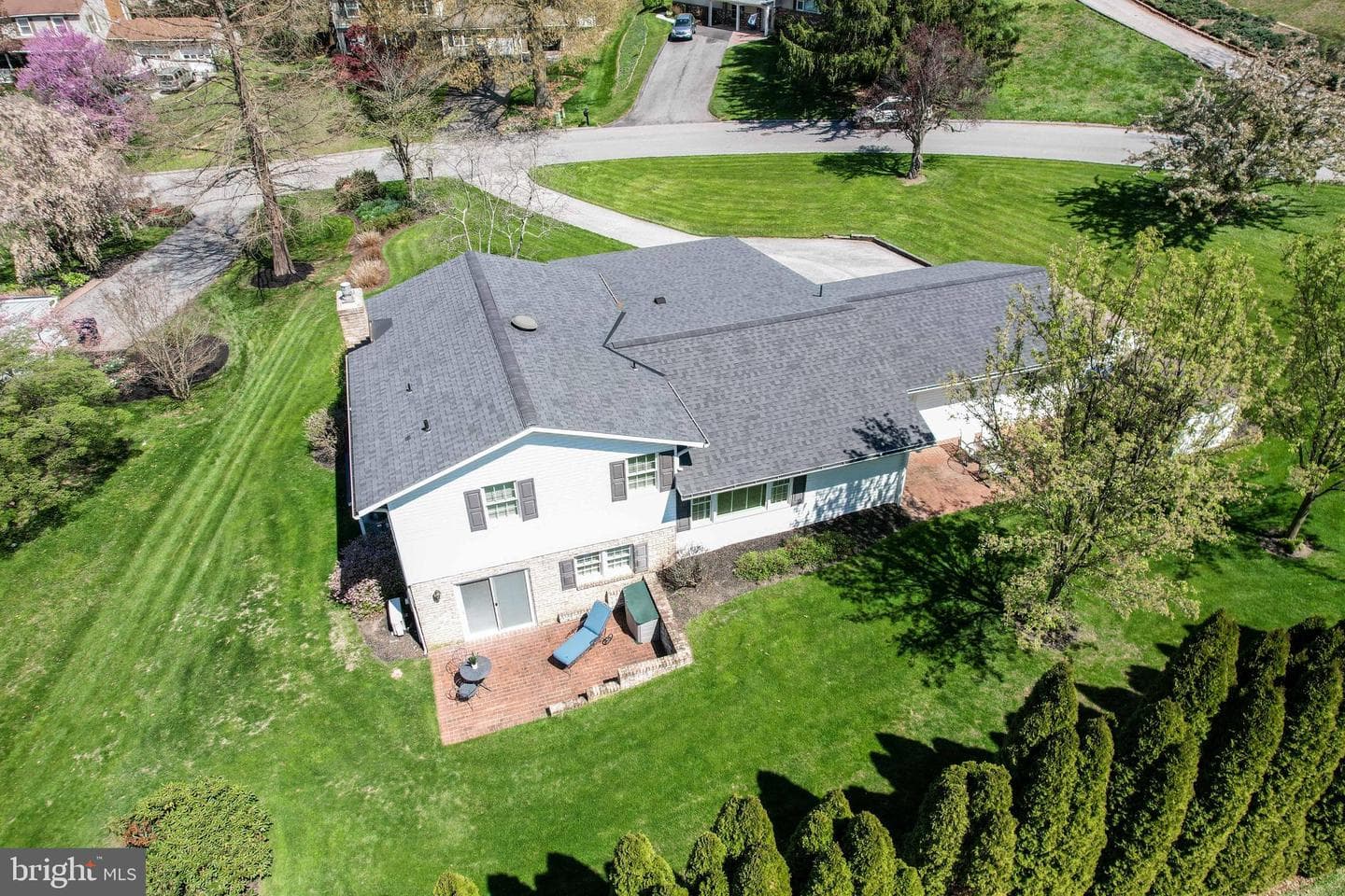 832 Winchester Drive photo 10