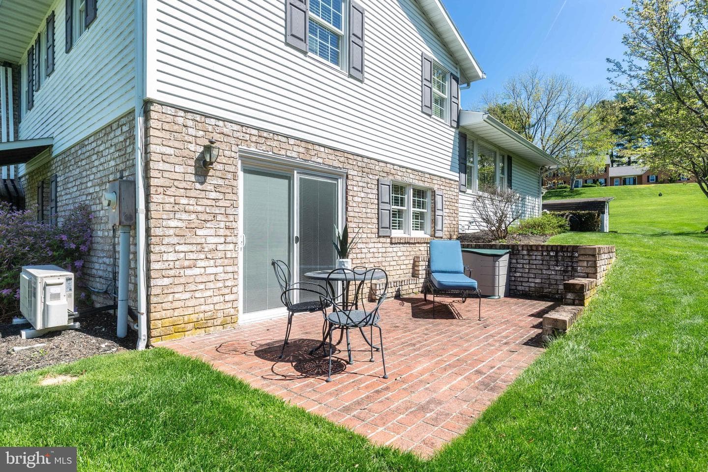 832 Winchester Drive photo 14