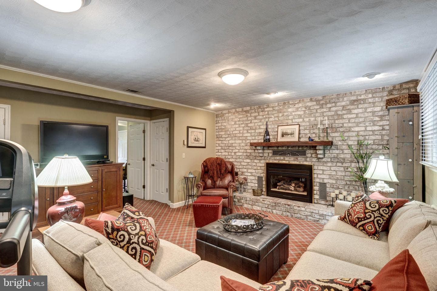 832 Winchester Drive photo 43