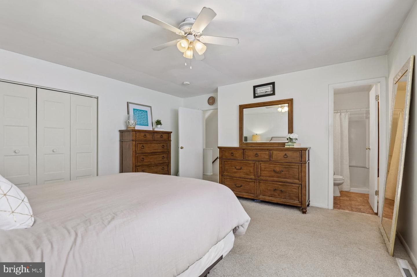 6410 Taper Court photo 35