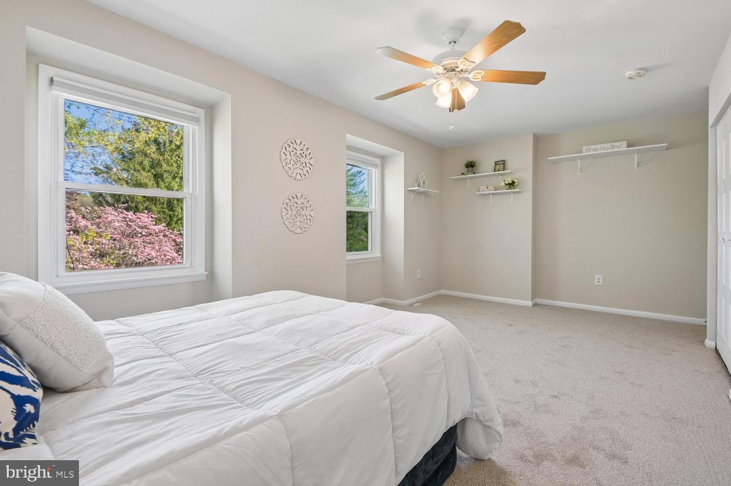6410 Taper Court photo 39
