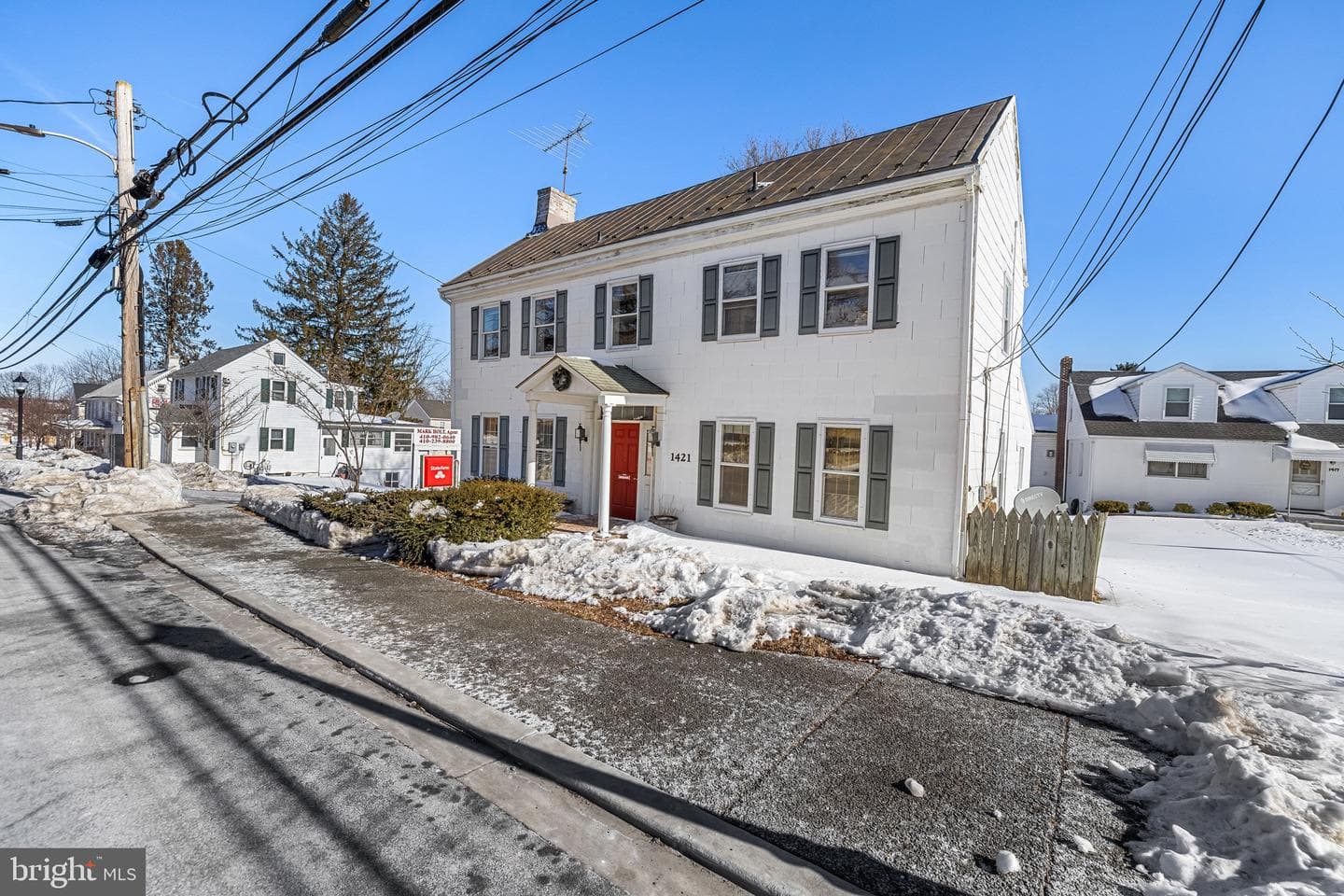 1421 N Main Street photo 2