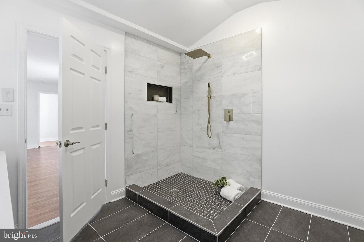 150 Hook Road photo 29
