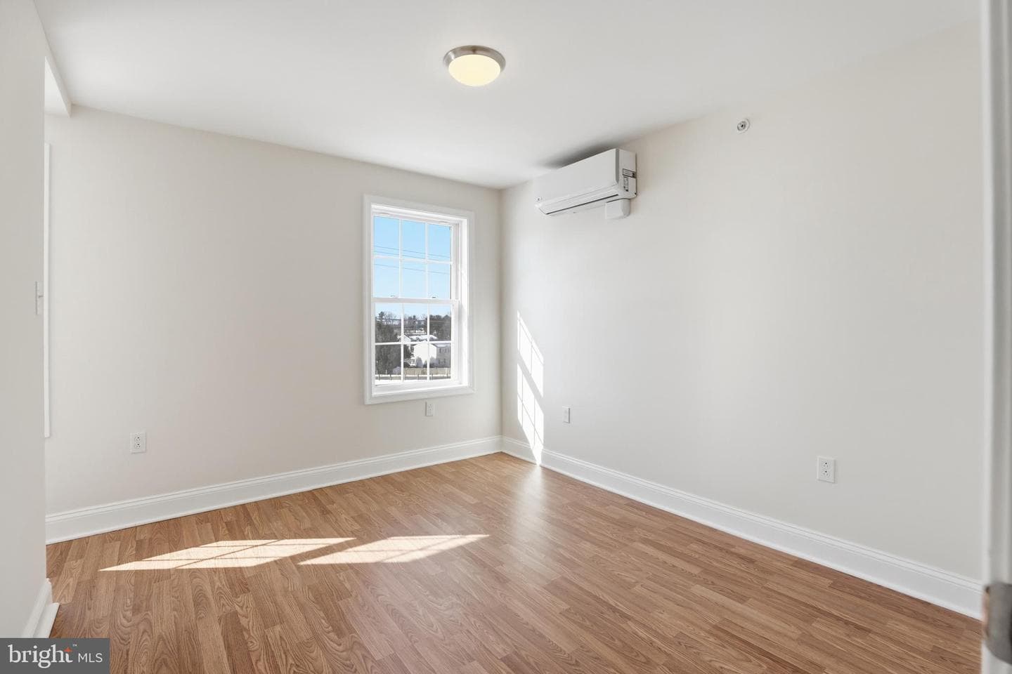 150 Hook Road photo 38