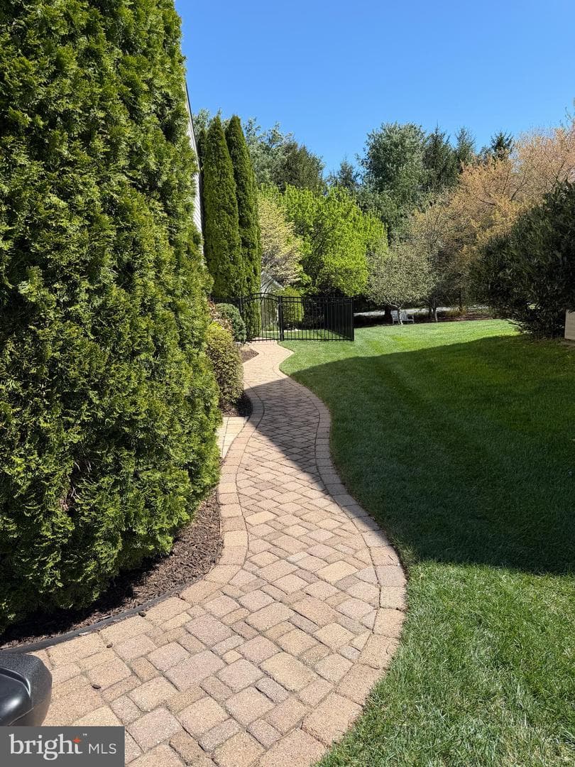 749 Rustling Leaf Court photo 45