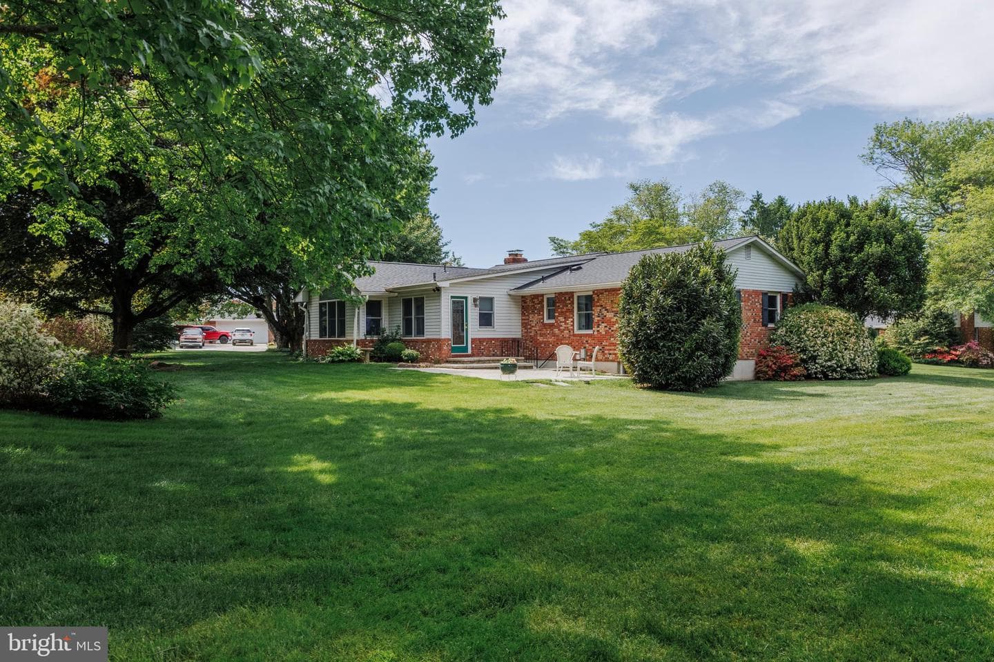107 White Way photo 43