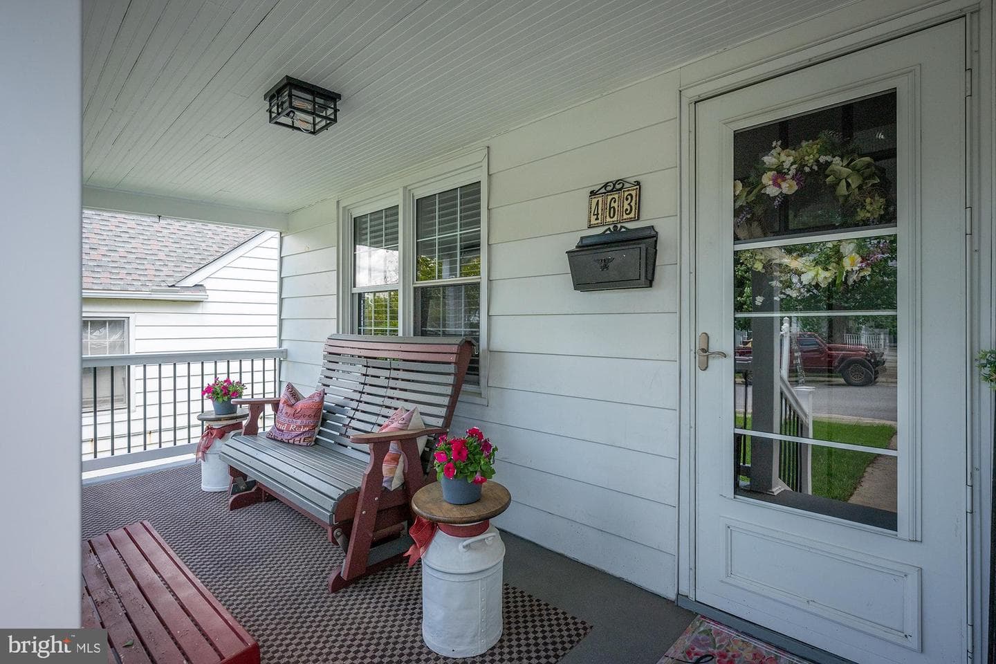463 E Green Street photo 7