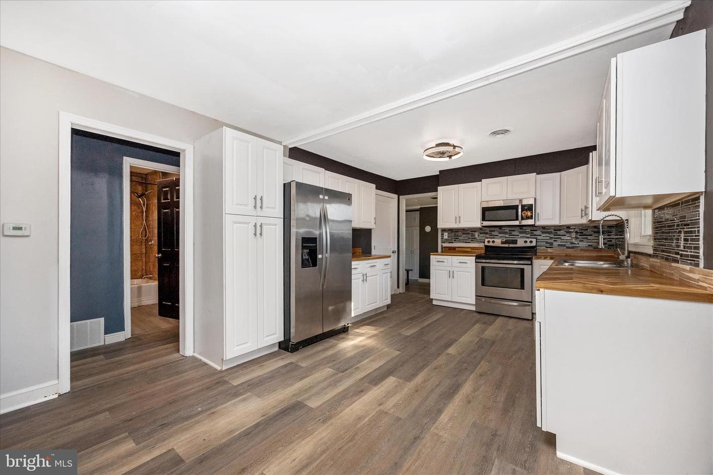 4814 Ridge Road photo 11