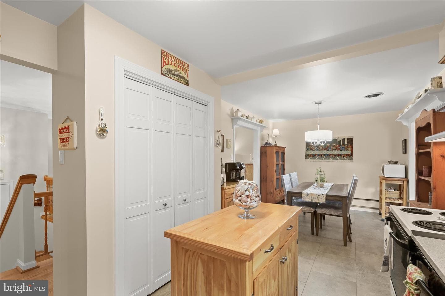 206 Opal Avenue photo 11