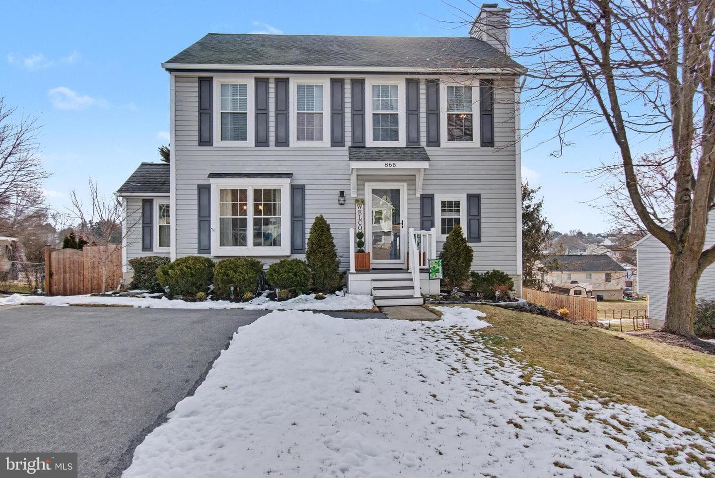 865 Elmwood Court