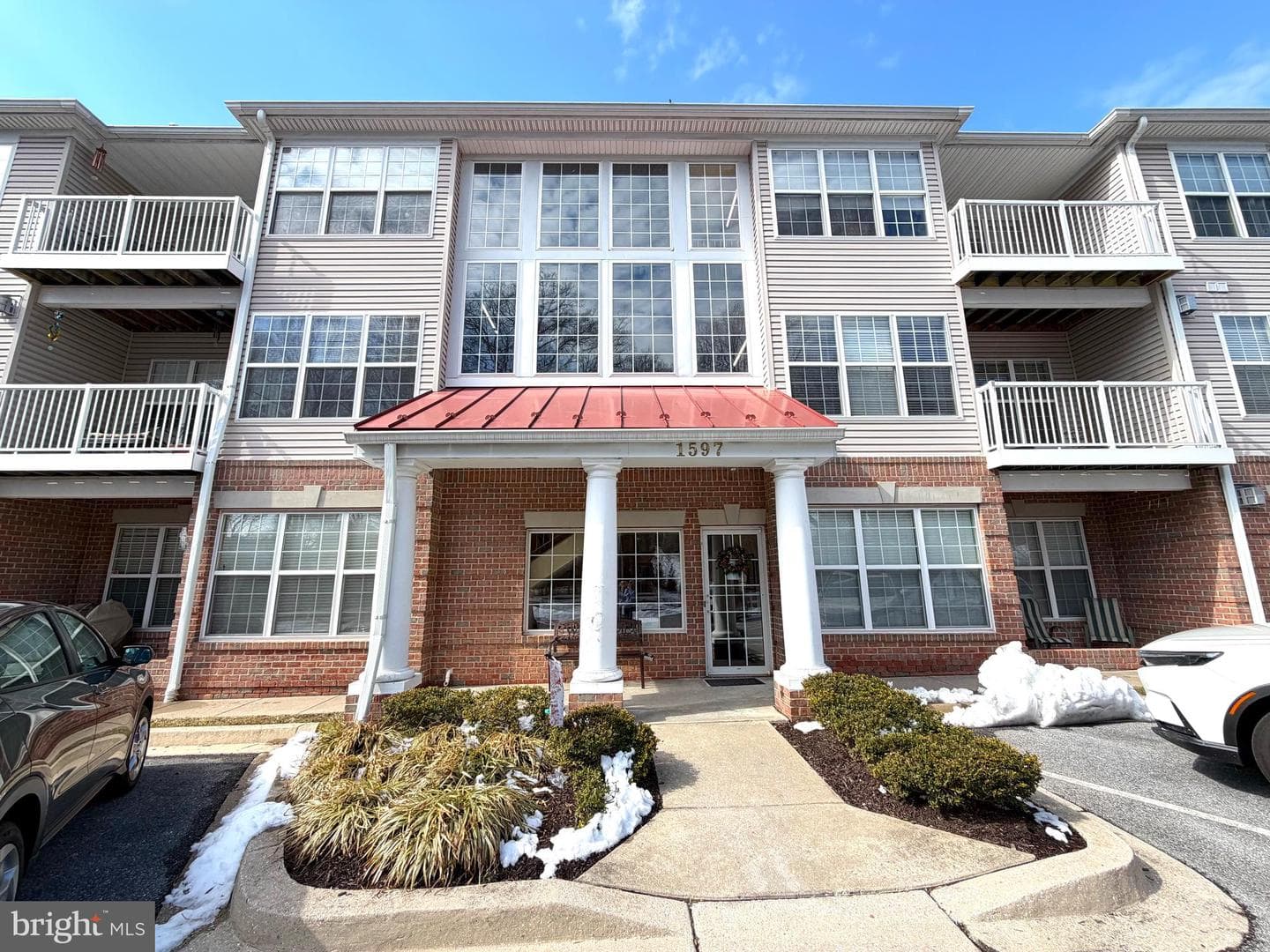 1597 Homeland Drive #3b