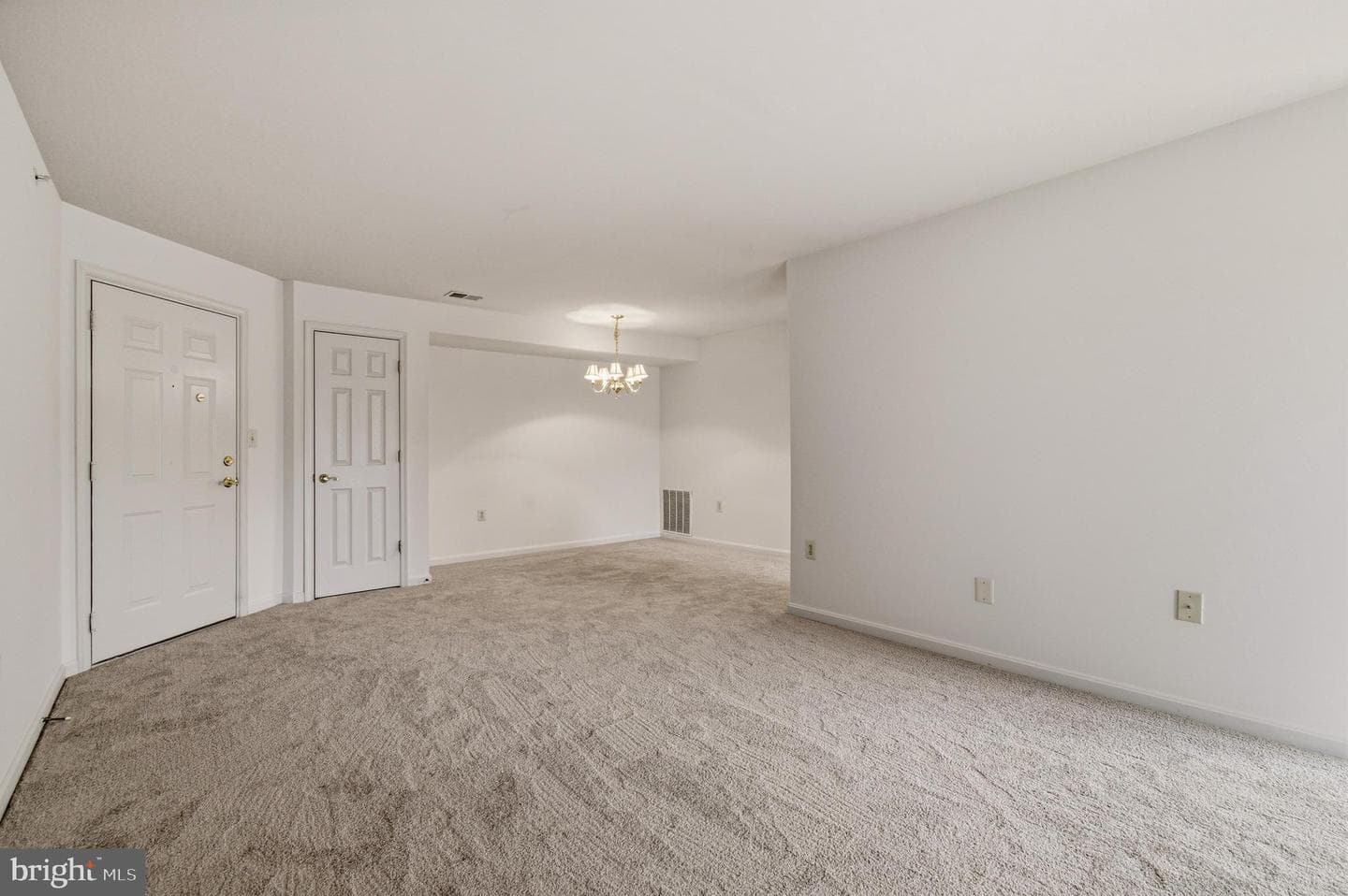 3860 Normandy Drive #3d photo 9
