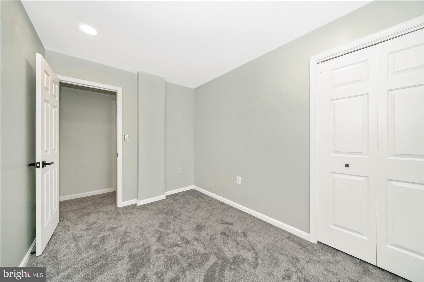 412 Windy Knoll Drive photo 36