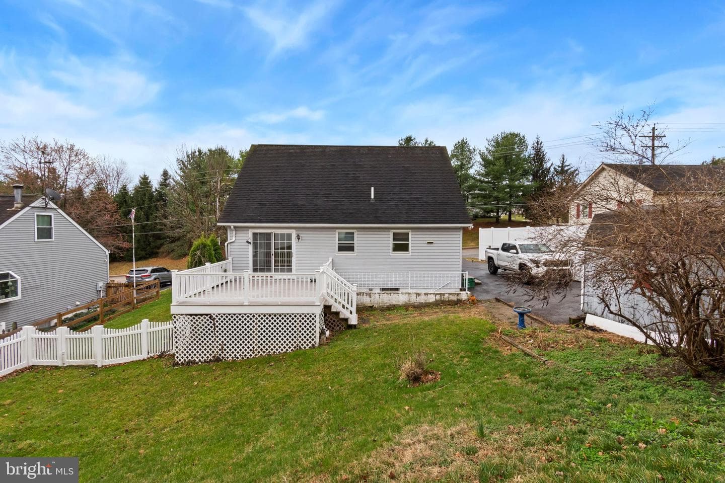 438 Uniontown Road photo 6
