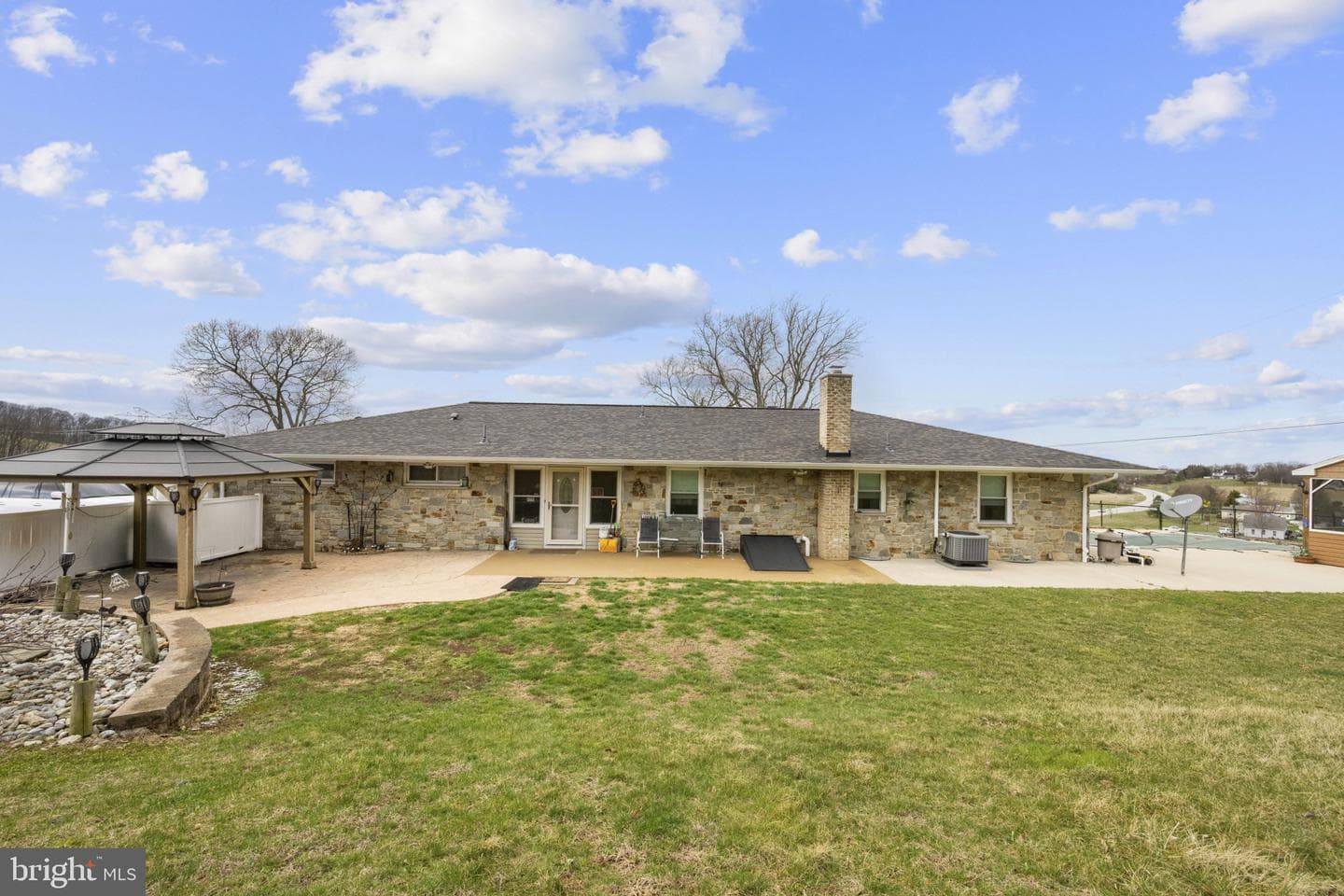 5111 Hanover Pike photo 35