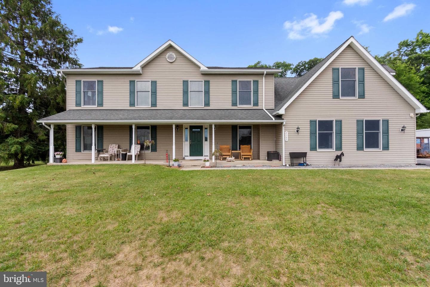 2380 Moreau Dr, Westminster