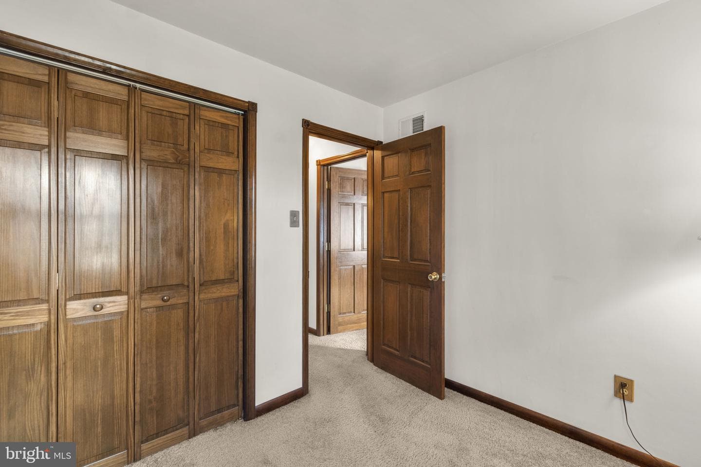 2916 Tulip Way photo 17
