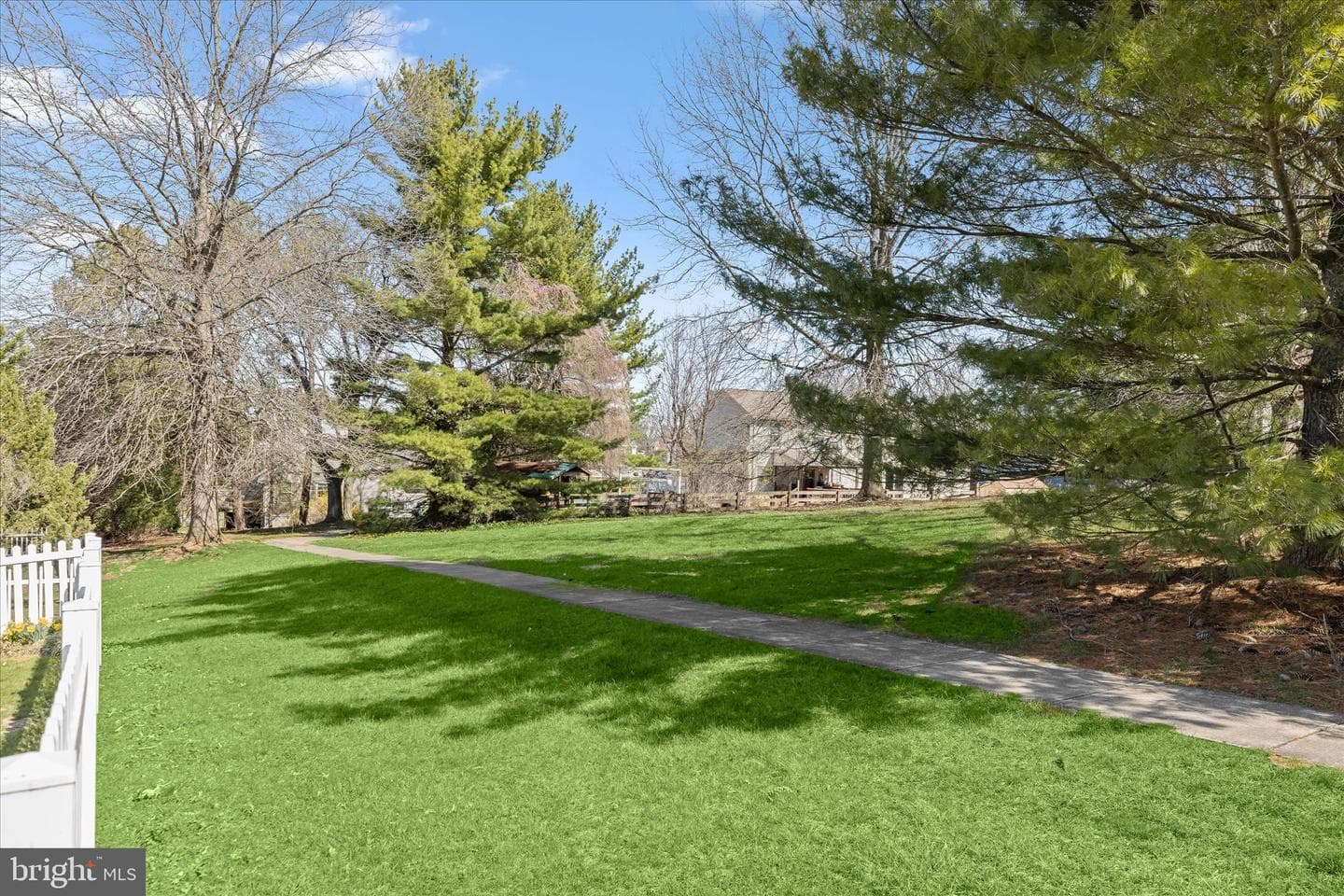 1111 Tall Pines Drive photo 43
